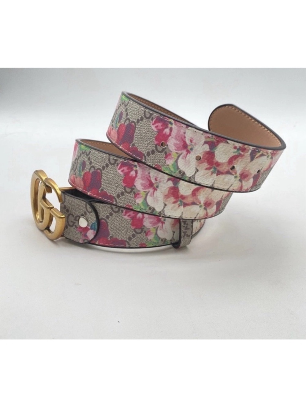 Gucci GG Floral Monogram Belt with Gold Buckle and Pink Accents - Picture 6 of 11